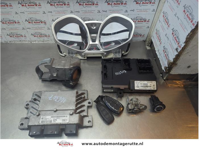 Used Ignition lock + computer Ford Fiesta 6 (JA8) 1.25 16V Price € 125,00 Margin scheme offered by Autodemontage M.J. Rutte B.V.