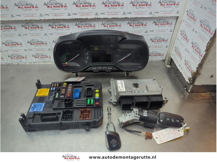 Used Ignition lock + computer Citroen C3 (SX/SW) 1.2 Vti 12V PureTech Price € 350,00 Margin scheme offered by Autodemontage M.J. Rutte B.V.