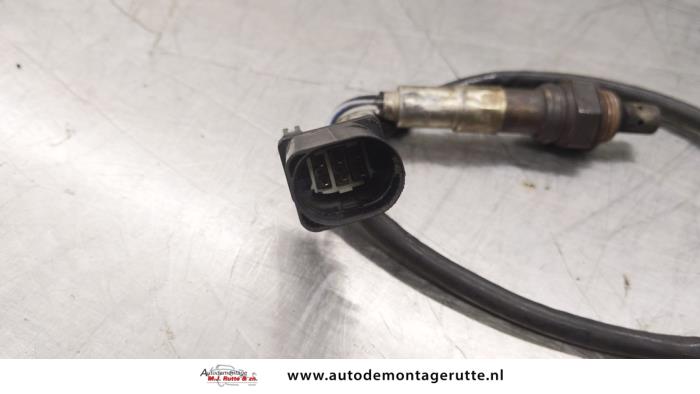 Lambda probe from a Audi A4 Avant (B7) 3.2 FSI V6 24V Quattro 2005