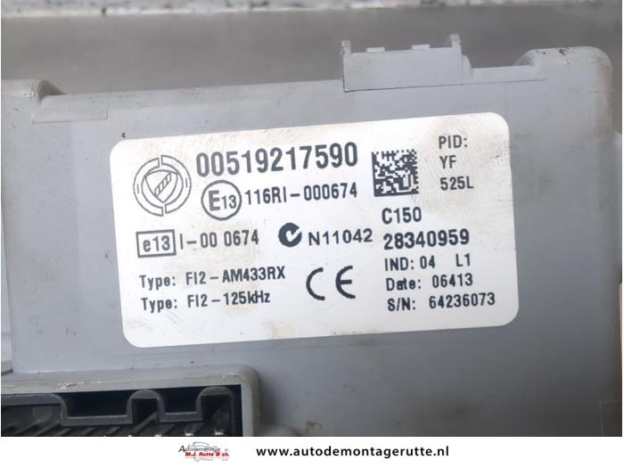 Ignition lock + computer from a Fiat Doblo Cargo (263) 1.3 MJ 16V DPF Euro 5 2013