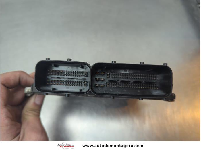 Ignition lock + computer from a Fiat Doblo Cargo (263) 1.3 MJ 16V DPF Euro 5 2013