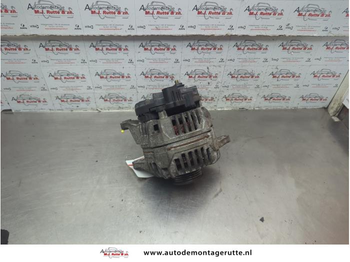 Used Dynamo Mitsubishi Carisma 1.6i 16V Price on request offered by Autodemontage M.J. Rutte B.V.