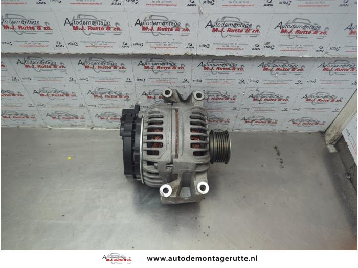 Used Dynamo Seat Altea XL (5P5) 1.8 TFSI 16V Price on request offered by Autodemontage M.J. Rutte B.V.