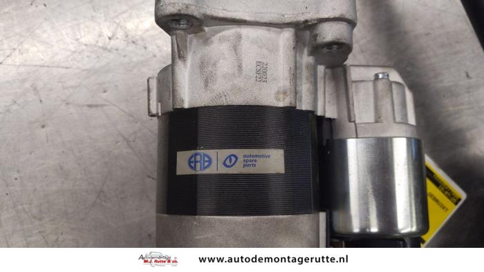 Gebrauchte Anlasser Renault Clio II (BB/CB) 1.4 16V Si Preis auf Anfrage angeboten von Autodemontage M.J. Rutte B.V.