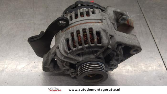 Begagnade Dynamo Opel Corsa C (F08/68) 1.4 16V Pris på förfrågan erbjuds av Autodemontage M.J. Rutte B.V.