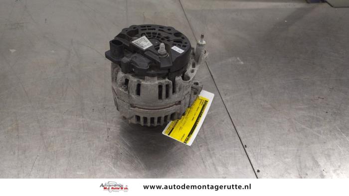 Begagnade Dynamo Renault Modus/Grand Modus (JP) 1.4 16V Pris på förfrågan erbjuds av Autodemontage M.J. Rutte B.V.