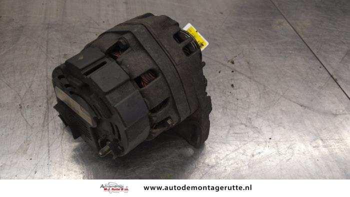 Używane Pradnica Renault Twingo (C06) 1.2 16V Cena na żądanie oferowane przez Autodemontage M.J. Rutte B.V.