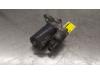 Startmotor från en Volkswagen Caddy III (2KA,2KH,2CA,2CH) 2.0 SDI 2008