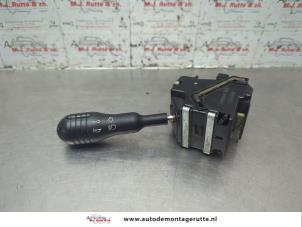 Used Indicator switch Renault Twingo (C06) 1.2 Price on request offered by Autodemontage M.J. Rutte B.V.