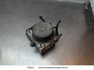 Begagnade ABS-pump Opel Corsa D 1.4 16V Twinport Pris € 175,00 Marginaltabell erbjuds av Autodemontage M.J. Rutte B.V.