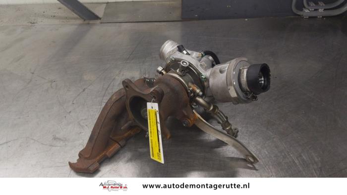 Używane Turbo Seat Exeo ST (3R5) 2.0 TSI 16V Cena na żądanie oferowane przez Autodemontage M.J. Rutte B.V.