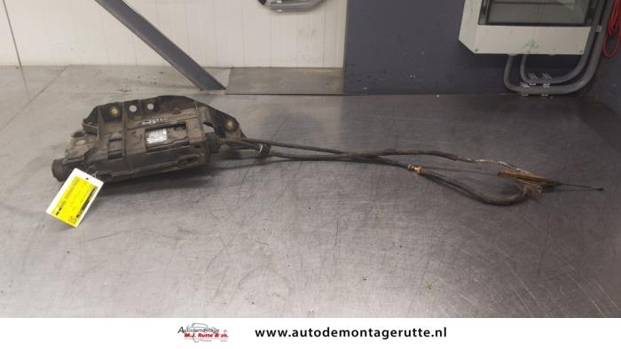 Używane Silnik hamulca postojowego Renault Scénic II (JM) 1.6 16V Cena na żądanie oferowane przez Autodemontage M.J. Rutte B.V.