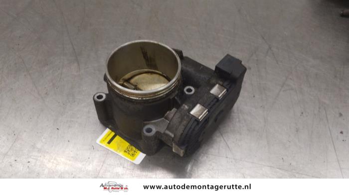 Gebrauchte Drosselklappengehäuse Volvo V70 (SW) 2.5 T 20V Preis auf Anfrage angeboten von Autodemontage M.J. Rutte B.V.