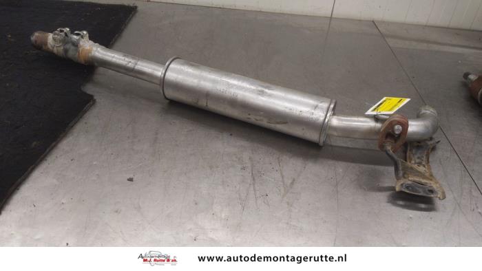 Gebrauchte Auspuff Mitteldämpfer Volkswagen Lupo (6X1) 1.4 16V 75 Preis auf Anfrage angeboten von Autodemontage M.J. Rutte B.V.