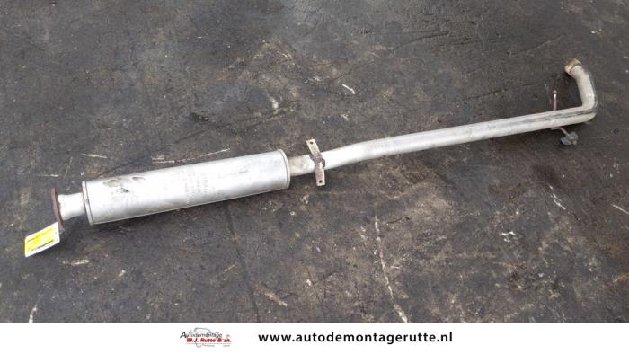 Gebrauchte Auspuff Mitteldämpfer Volvo V70 (SW) 2.4 20V 170 Preis auf Anfrage angeboten von Autodemontage M.J. Rutte B.V.