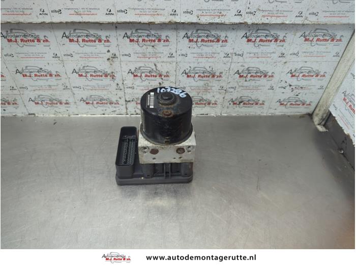 Begagnade ABS-pump Citroen DS3 (SA) 1.6 16V VTS THP 155 Pris € 250,00 Marginaltabell erbjuds av Autodemontage M.J. Rutte B.V.