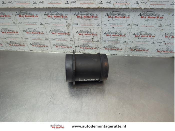 Gebrauchte Luftmengenmesser BMW 7 serie (E65/E66/E67) 735i,Li 3.6 V8 32V Preis auf Anfrage angeboten von Autodemontage M.J. Rutte B.V.