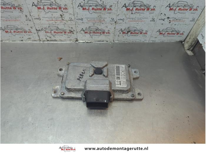 Used Automatic gearbox computer Renault Grand Scénic III (JZ) 2.0 16V CVT Price € 125,00 Margin scheme offered by Autodemontage M.J. Rutte B.V.