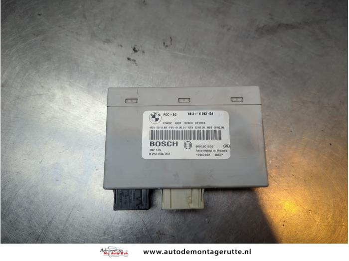Begagnade PDC-modul BMW 3 serie Touring (E91) 320i 16V Pris på förfrågan erbjuds av Autodemontage M.J. Rutte B.V.