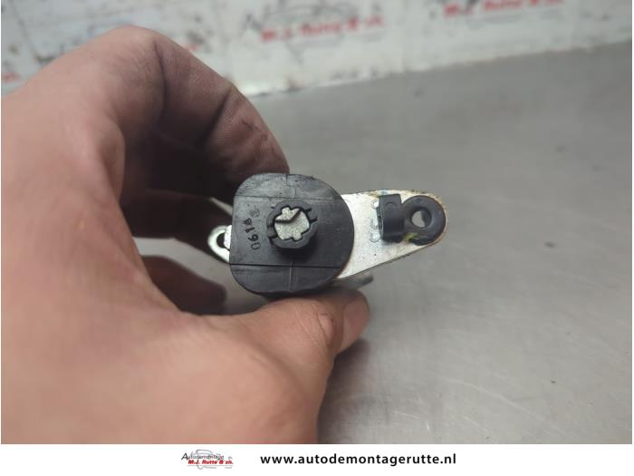 Ignition lock + computer from a Opel Combo 1.3 CDTI 16V ecoFlex 2014