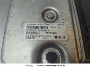 Ignition lock + computer from a Opel Combo 1.3 CDTI 16V ecoFlex 2014