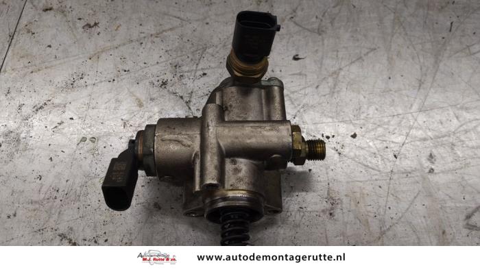 Begagnade Högtryckspump Audi A4 (B7) 2.0 TFSI 20V Pris på förfrågan erbjuds av Autodemontage M.J. Rutte B.V.