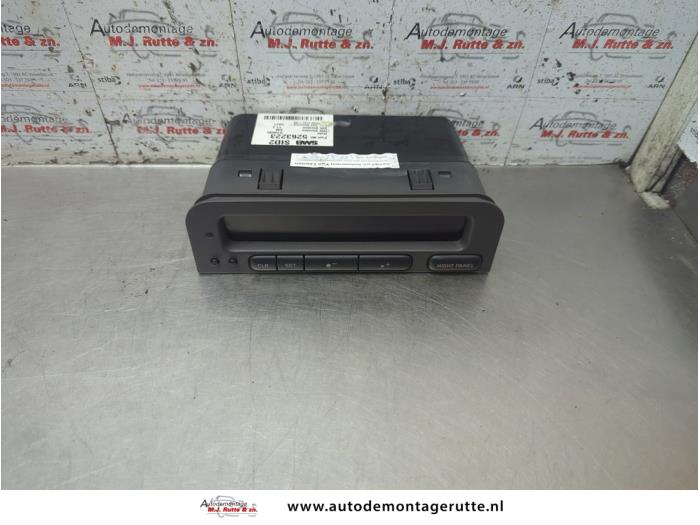 Begagnade Innerdisplay Saab 9-3 I (YS3D) 2.0t 16V Ecopower Pris på förfrågan erbjuds av Autodemontage M.J. Rutte B.V.