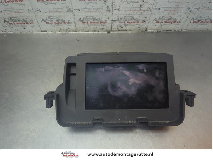 Begagnade Innerdisplay Renault Megane III Berline (BZ) 1.6 16V Pris € 100,00 Marginaltabell erbjuds av Autodemontage M.J. Rutte B.V.