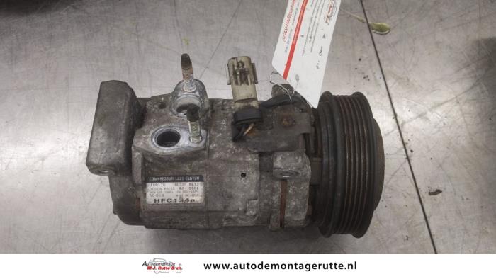 Usagé Pompe clim Chrysler Voyager/Grand Voyager (RG/RS) 2.5 CRD 16V Prix sur demande proposé par Autodemontage M.J. Rutte B.V.