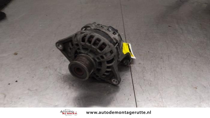 Gebrauchte Dynamo Iveco New Daily VI 33S14, 35C14, 35S14 Preis auf Anfrage angeboten von Autodemontage M.J. Rutte B.V.