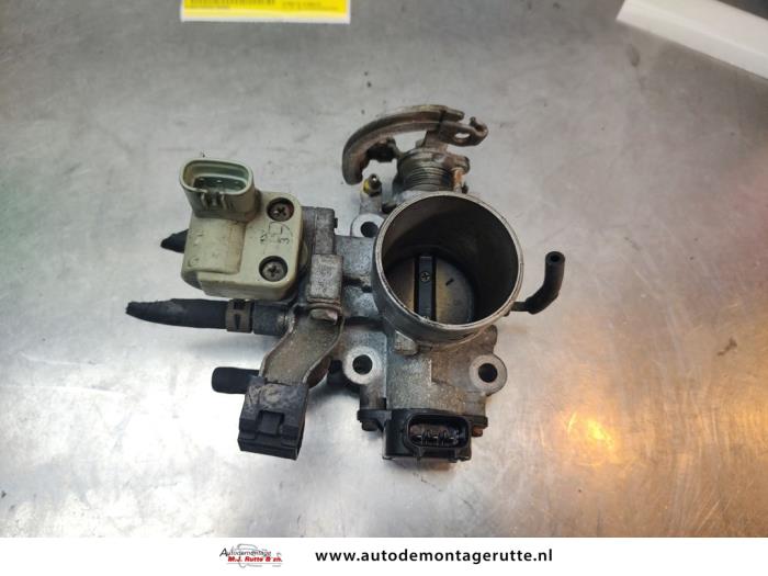 Usagé Boîtier accélérateur Toyota Starlet (EP9) 1.3,XLi,GLi 16V Prix sur demande proposé par Autodemontage M.J. Rutte B.V.