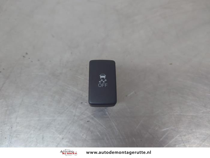 Używane Przelacznik ESP Honda Jazz (GE6/GE8/GG/GP) 1.2 VTEC 16V Cena na żądanie oferowane przez Autodemontage M.J. Rutte B.V.