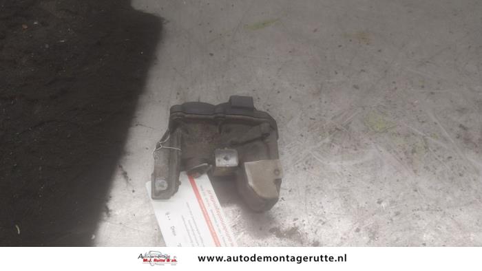 Gebrauchte Auspuff Drosselventil Mercedes Citan (415.6) 1.5 108 CDI Preis € 50,00 Margenregelung angeboten von Autodemontage M.J. Rutte B.V.