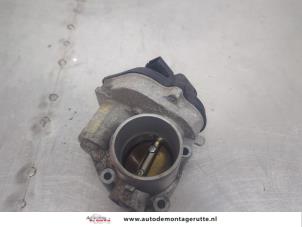 Drosselklappengehäuse van een Volvo C30 (EK/MK) 1.6 16V 2010