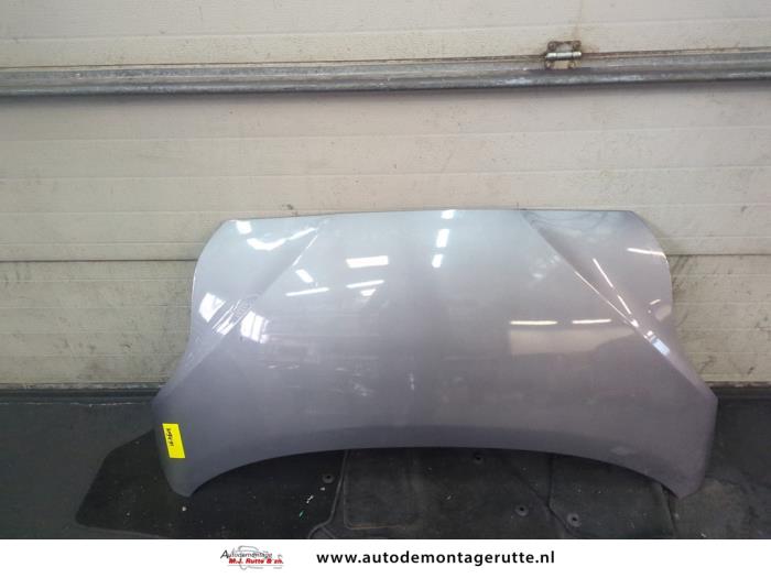 Używane Maska Hyundai iX20 (JC) 1.4i 16V Cena € 275,00 Procedura marży oferowane przez Autodemontage M.J. Rutte B.V.