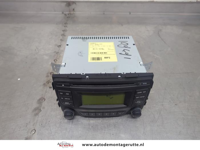 Używane Radio Hyundai iX20 (JC) 1.4i 16V Cena na żądanie oferowane przez Autodemontage M.J. Rutte B.V.