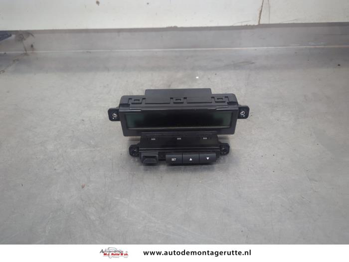 Begagnade Klocka Kia Cee'd Sporty Wagon (EDF) 1.6 CVVT 16V Pris på förfrågan erbjuds av Autodemontage M.J. Rutte B.V.