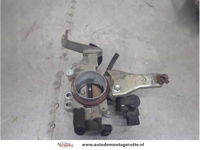 Gebrauchte Drosselklappengehäuse Daihatsu Terios (J2) 1.5 16V DVVT 4x2 Euro 4 Preis auf Anfrage angeboten von Autodemontage M.J. Rutte B.V.