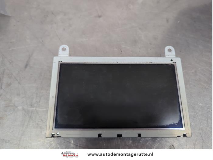 Begagnade Innerdisplay Opel Astra J (PC6/PD6/PE6/PF6) 1.6 16V Ecotec Pris på förfrågan erbjuds av Autodemontage M.J. Rutte B.V.