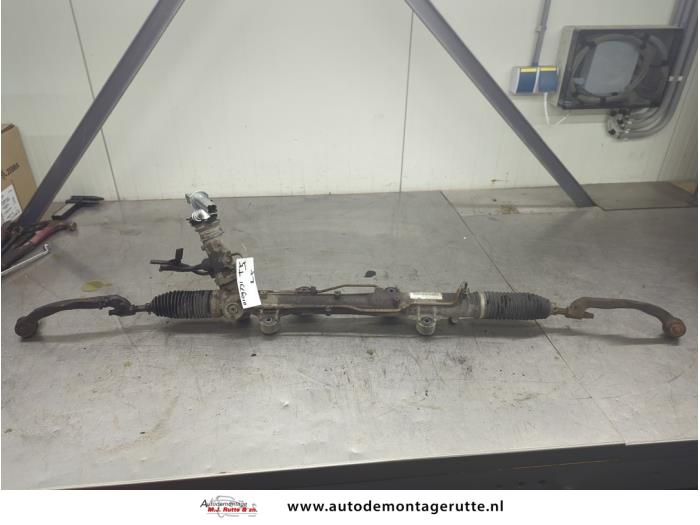 Begagnade Styrbox Volkswagen Transporter T5 2.5 TDi Pris på förfrågan erbjuds av Autodemontage M.J. Rutte B.V.