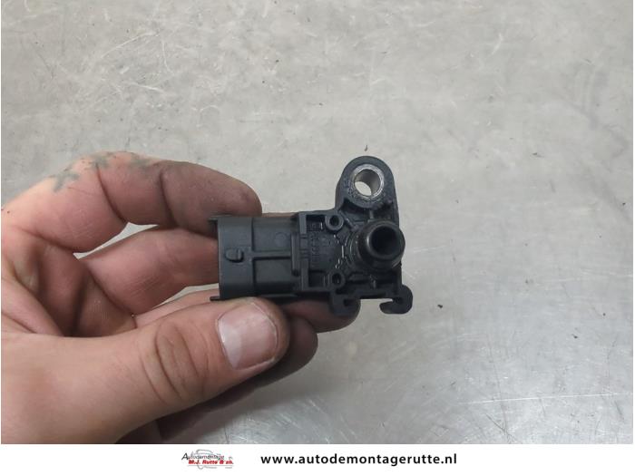 Begagnade MAP-sensor (insugsrör) Ford Transit Custom 2.2 TDCi 16V Pris på förfrågan erbjuds av Autodemontage M.J. Rutte B.V.