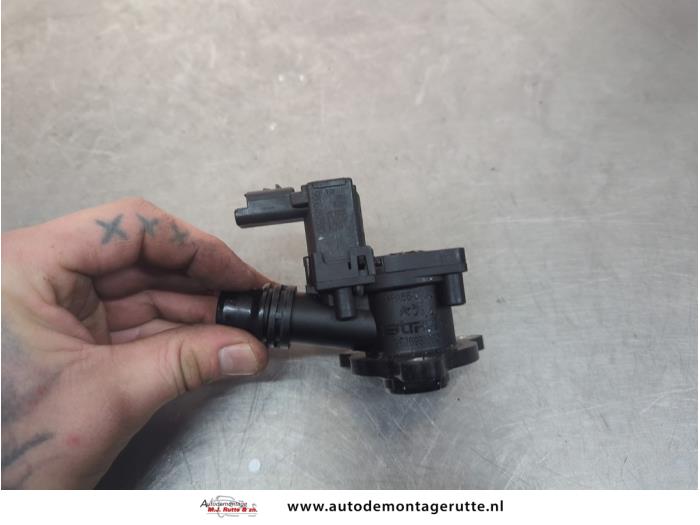Usagé Régulateur pression turbo Peugeot 2008 (CU) 1.2 12V e-THP PureTech 110 Prix sur demande proposé par Autodemontage M.J. Rutte B.V.