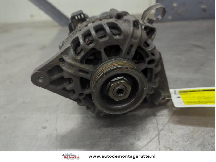 Begagnade Dynamo Hyundai Getz 1.4i 16V Pris på förfrågan erbjuds av Autodemontage M.J. Rutte B.V.