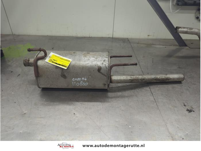 Gebrauchte Auspuff Enddämpfer Opel Combo Tour (Corsa C) 1.6 Preis auf Anfrage angeboten von Autodemontage M.J. Rutte B.V.