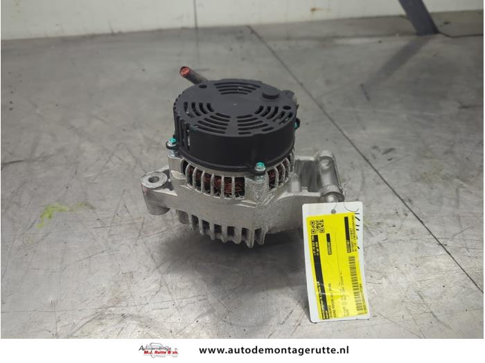 Begagnade Dynamo Ford Focus 2 Wagon 1.4 16V Pris på förfrågan erbjuds av Autodemontage M.J. Rutte B.V.