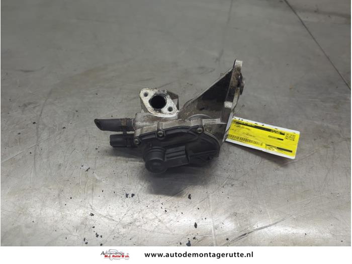 Usagé Valve RGE Volkswagen Touran (1T1/T2) 2.0 FSI 16V Prix sur demande proposé par Autodemontage M.J. Rutte B.V.