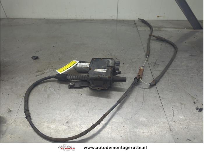Używane Modul hamulca postojowego Opel Astra J (PC6/PD6/PE6/PF6) 1.6 16V Ecotec Cena na żądanie oferowane przez Autodemontage M.J. Rutte B.V.