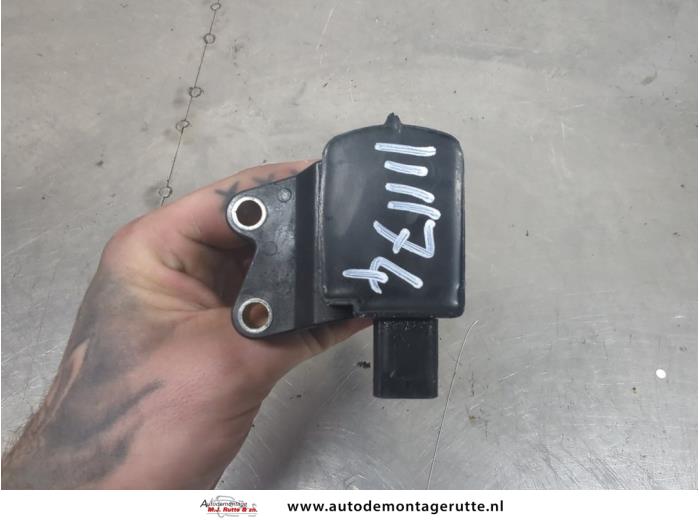 Stift Zündspule van een Ford Focus 3 1.0 Ti-VCT EcoBoost 12V 100 2015