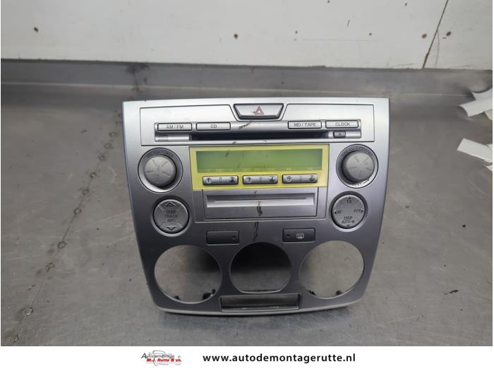 Gebrauchte Radio Mazda 2 (NB/NC/ND/NE) 1.25 16V Preis auf Anfrage angeboten von Autodemontage M.J. Rutte B.V.