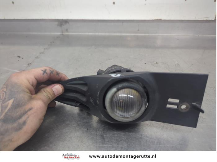 Używane Halogen prawy BMW 7 serie (E65/E66/E67) 745i,Li 4.4 V8 32V Cena na żądanie oferowane przez Autodemontage M.J. Rutte B.V.